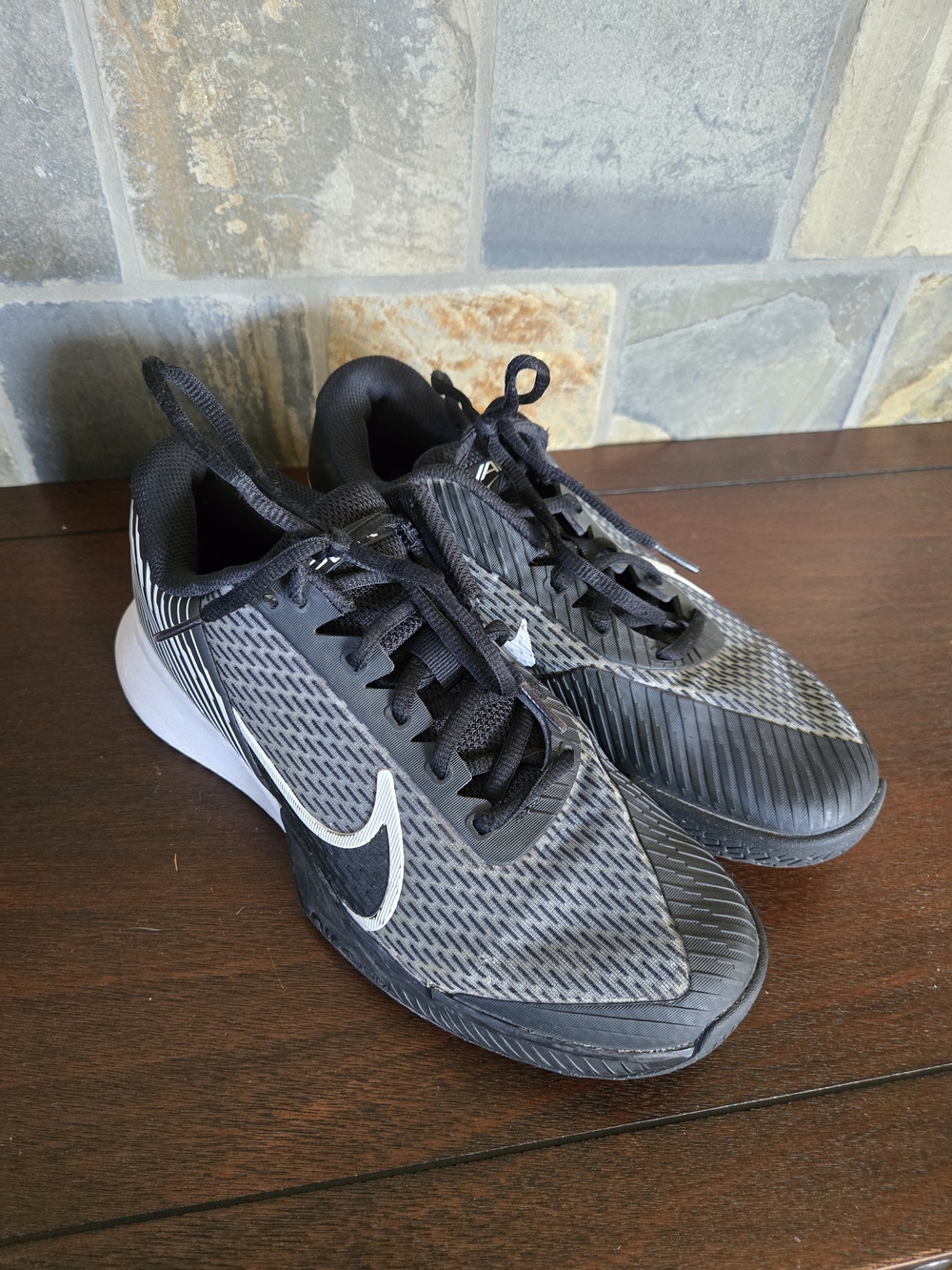 Nike Women’s Vapor Pro Court Shoes